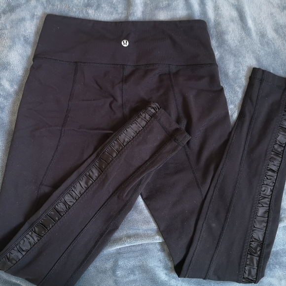 Lululemon leggings - Picture 3 of 3